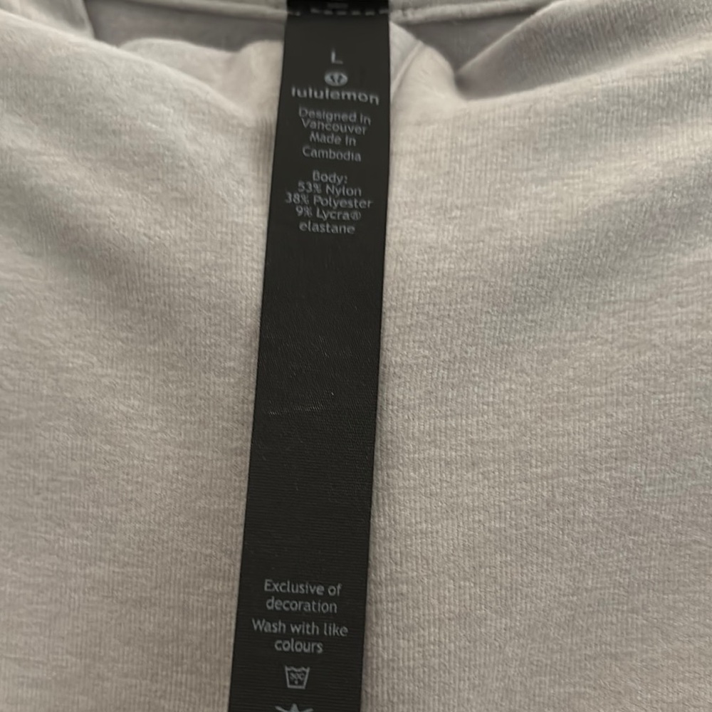 Gray Long Sleeve Pullover - image 3